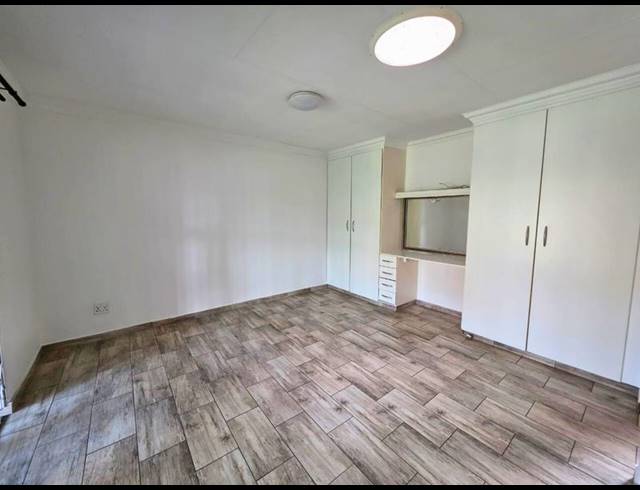 3 BEDROOM PROPERTY TO RENT IN GLEN MARAIS